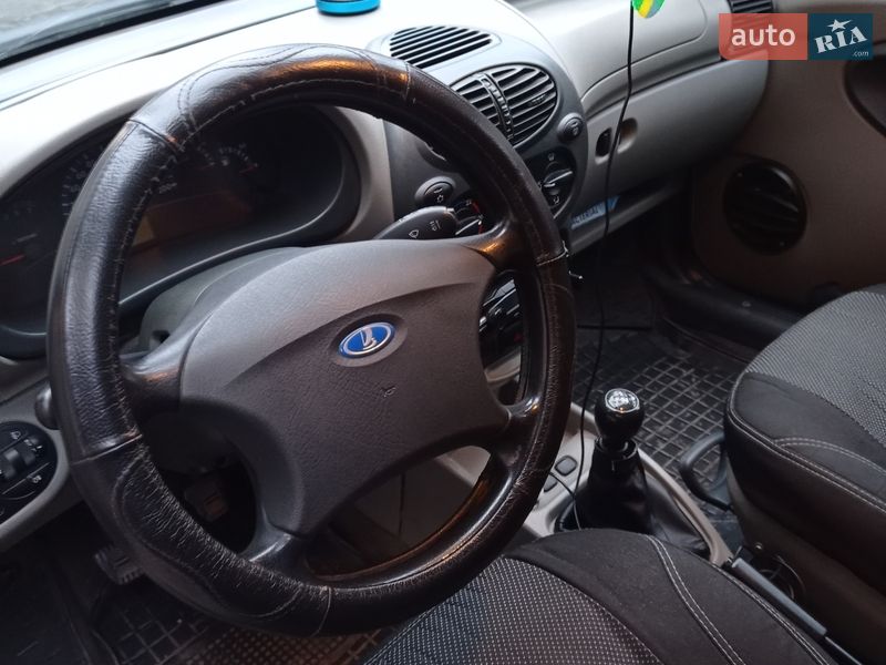 ВАЗ / Lada 1117 Калина 2011