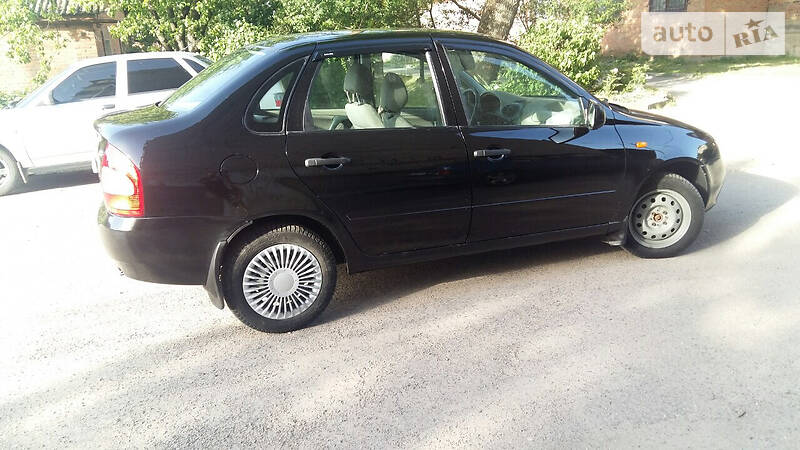 Седан ВАЗ / Lada 1118 Калина 2010 в Вінниці