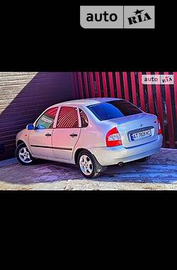 Седан ВАЗ / Lada 1118 Калина 2008 в Рожнятове