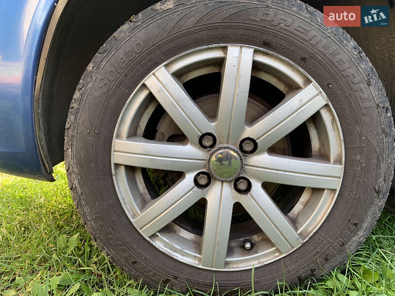 Седан ВАЗ / Lada 1118 Калина 2006 в Носовке