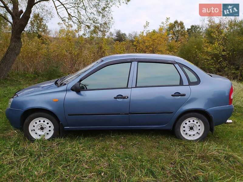 Седан ВАЗ / Lada 1118 Калина 2006 в Корсуне-Шевченковском фото 2 Седан ВАЗ / Lada 1118 Калина 2006 в Корсуне-Шевченковском