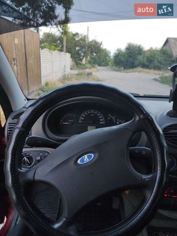 Седан ВАЗ / Lada 1118 Калина 2007 в Запорожье