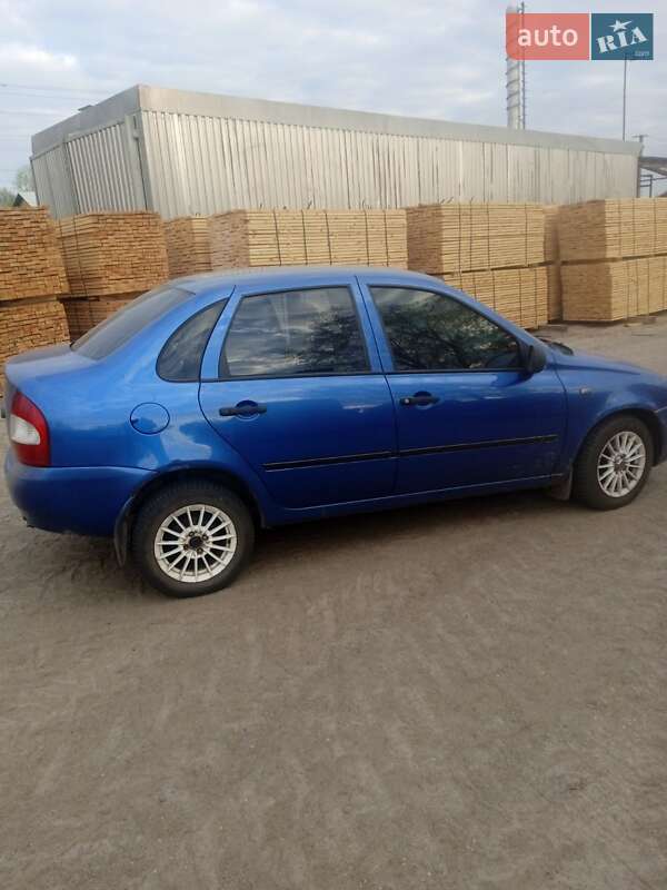 Седан ВАЗ / Lada 1118 Калина 2006 в Семеновке