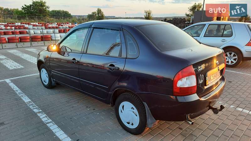 Седан ВАЗ / Lada 1118 Калина 2007 в Харькове фото 5 Седан ВАЗ / Lada 1118 Калина 2007 в Харькове