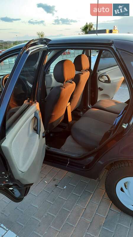 Седан ВАЗ / Lada 1118 Калина 2007 в Харькове фото 11 Седан ВАЗ / Lada 1118 Калина 2007 в Харькове