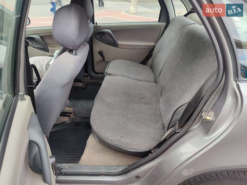 Седан ВАЗ / Lada 1118 Калина 2008 в Чернигове фото 8 Седан ВАЗ / Lada 1118 Калина 2008 в Чернигове