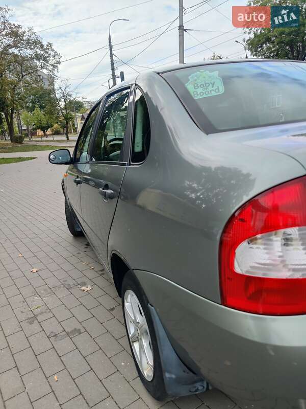 Седан ВАЗ / Lada 1118 Калина 2008 в Чернигове фото 4 Седан ВАЗ / Lada 1118 Калина 2008 в Чернигове