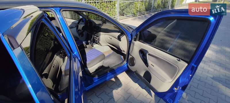 Седан ВАЗ / Lada 1118 Калина 2006 в Днепре