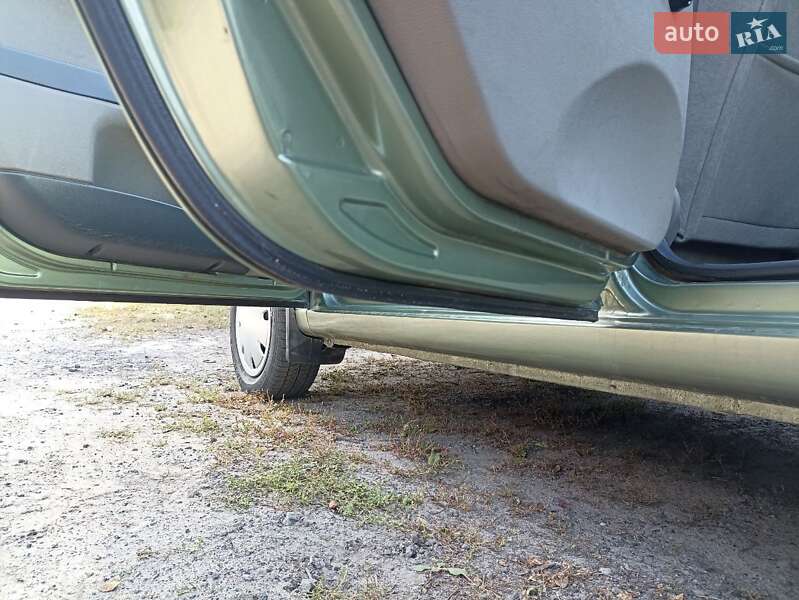 Седан ВАЗ / Lada 1118 Калина 2008 в Конотопе