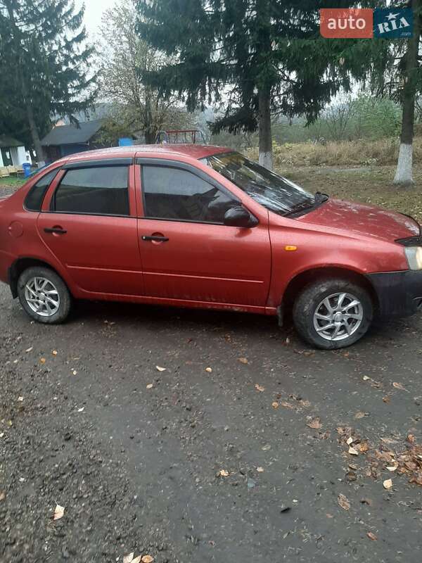 Седан ВАЗ / Lada 1118 Калина 2006 в Снятині