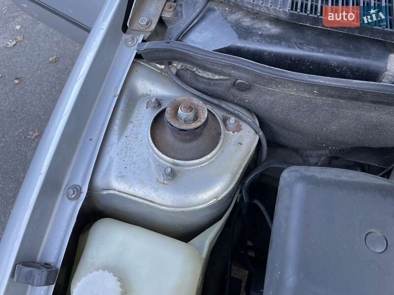 Седан ВАЗ / Lada 1118 Калина 2006 в Киеве