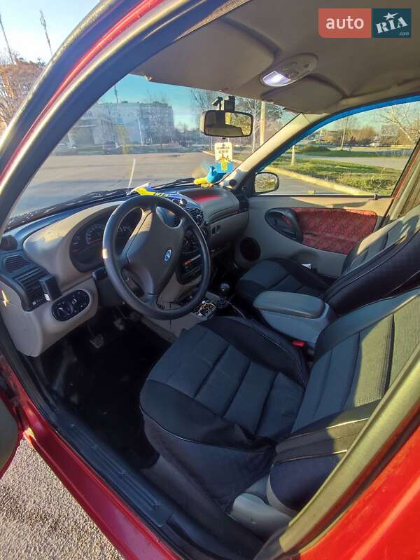 Седан ВАЗ / Lada 1118 Калина 2008 в Запорожье