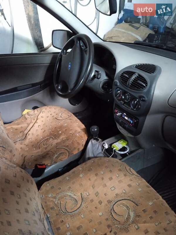 Седан ВАЗ / Lada 1118 Калина 2011 в Николаеве