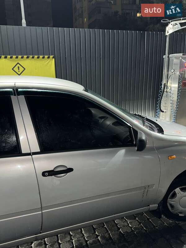 Седан ВАЗ / Lada 1118 Калина 2008 в Днепре