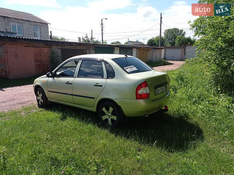 Седан ВАЗ / Lada 1118 Калина 2006 в Житомире