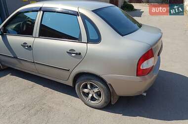 Седан ВАЗ / Lada 1118 Калина 2006 в 