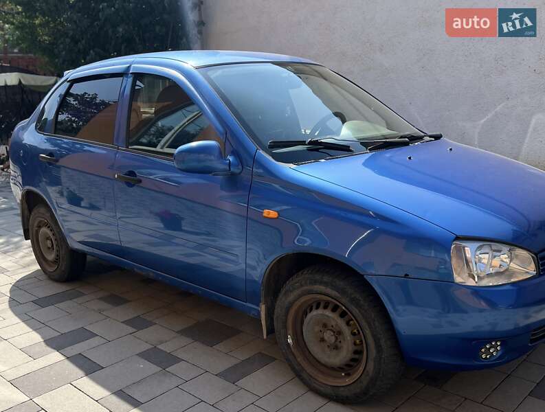 Седан ВАЗ / Lada 1118 Калина 2006 в Сваляве