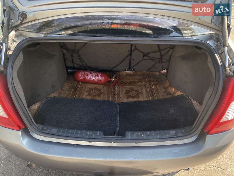 Седан ВАЗ / Lada 1118 Калина 2008 в Киеве