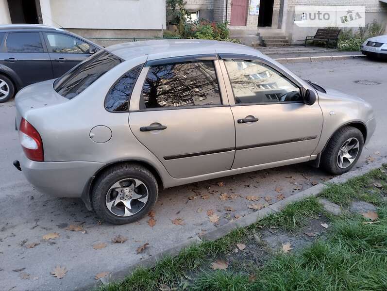 Седан ВАЗ / Lada 1118 Калина 2006 в Дрогобичі