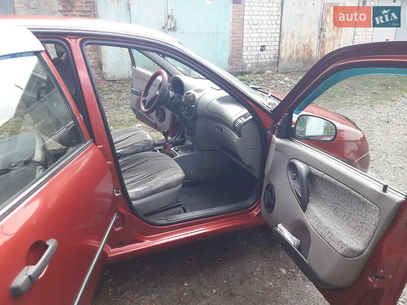 Седан ВАЗ / Lada 1118 Калина 2007 в Конотопе