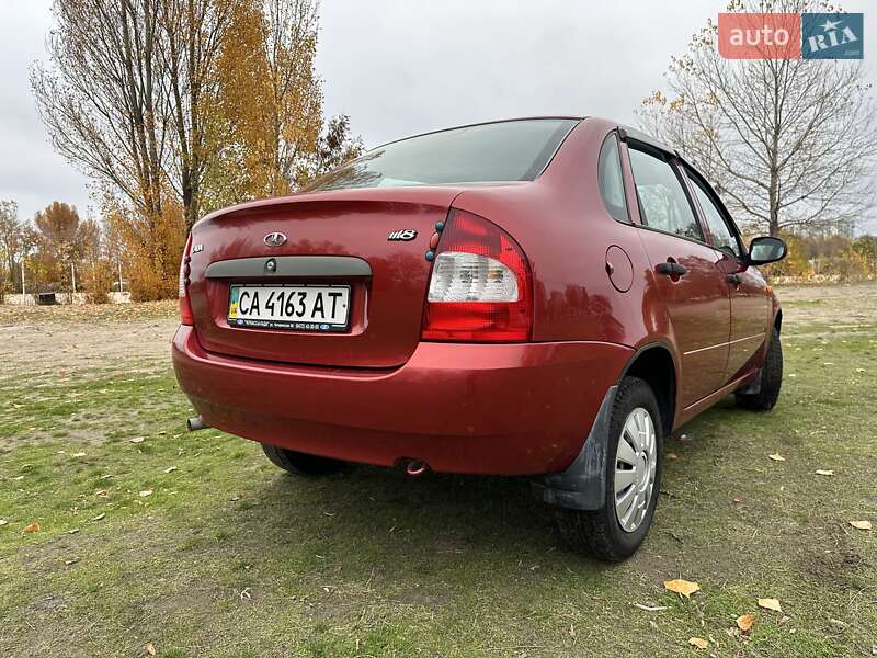 Седан ВАЗ / Lada 1118 Калина 2008 в Черкасах