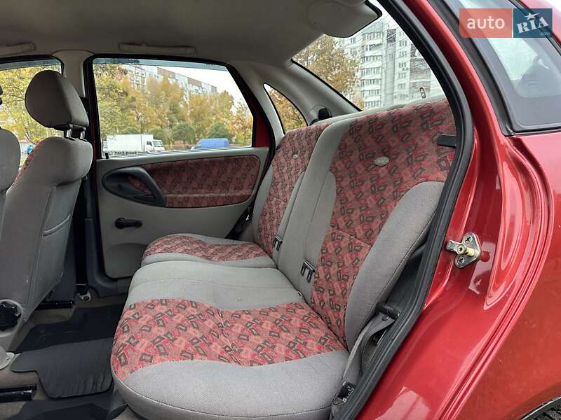 Седан ВАЗ / Lada 1118 Калина 2008 в Черкасах