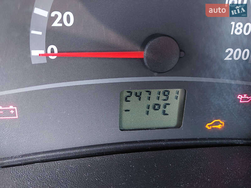 Седан ВАЗ / Lada 1118 Калина 2010 в Ужгороді