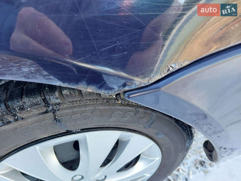 Седан ВАЗ / Lada 1118 Калина 2010 в Ужгороді