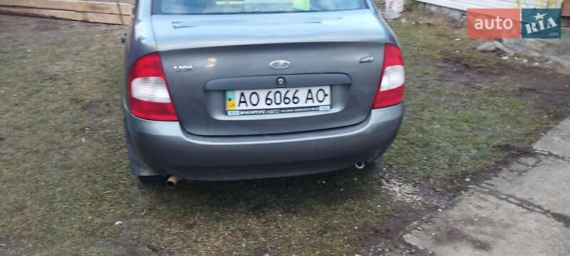 Седан ВАЗ / Lada 1118 Калина 2008 в Солотвине