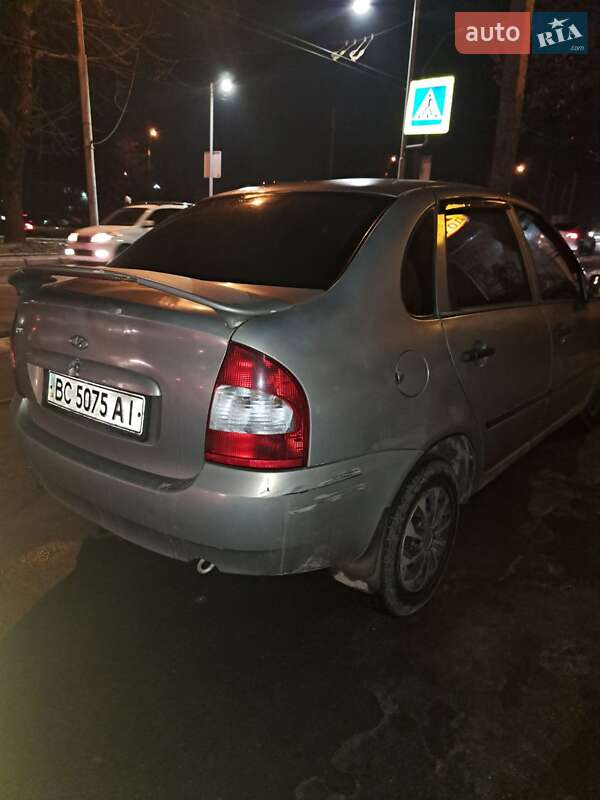 Седан ВАЗ / Lada 1118 Калина 2006 в Самборе