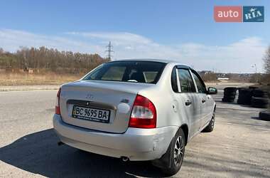 Седан ВАЗ 1118 Калина 2007 в 