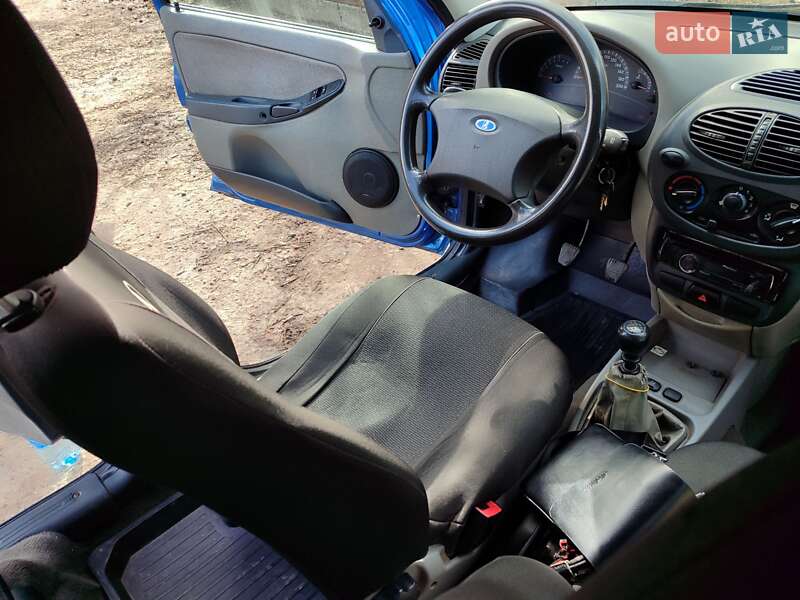 Седан ВАЗ / Lada 1118 Калина 2007 в Любашевке