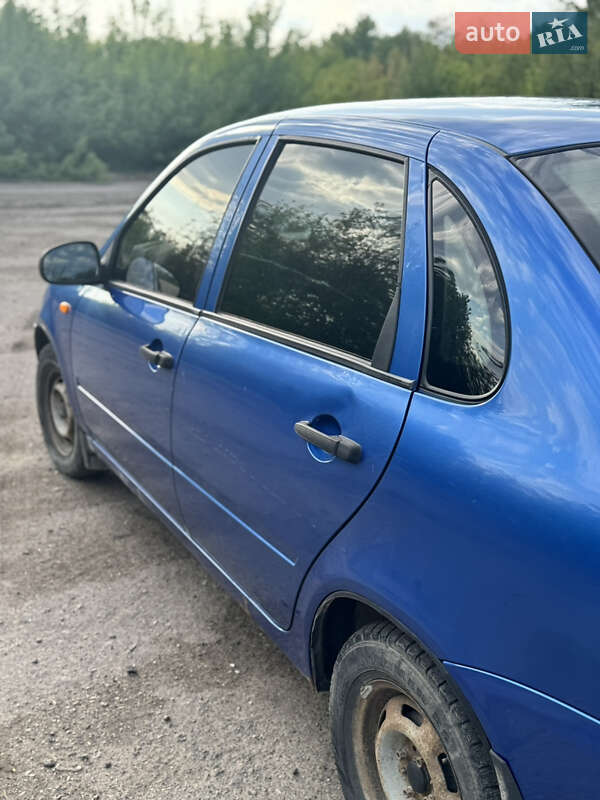 Седан ВАЗ / Lada 1118 Калина 2006 в Ярмолинцах