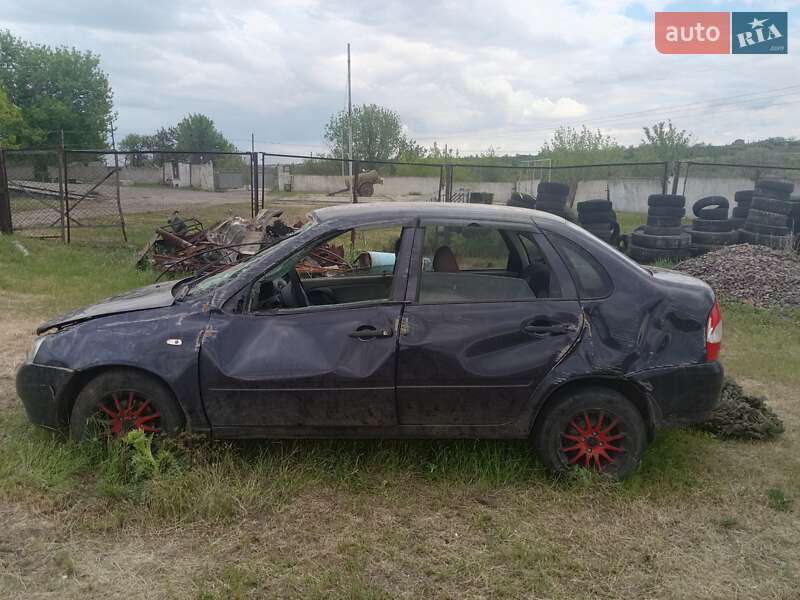 Седан ВАЗ / Lada 1118 Калина 2007 в Николаеве