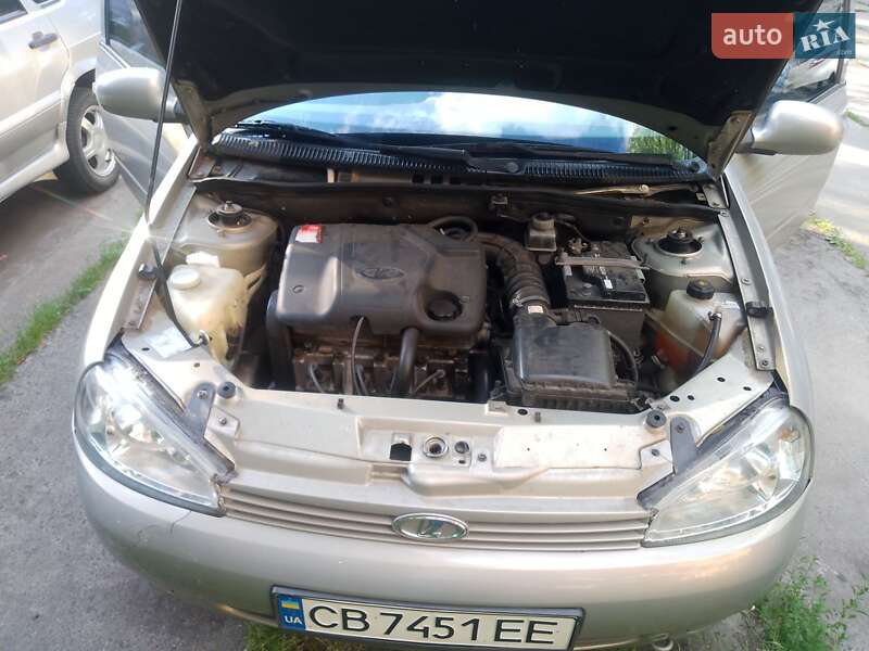 Седан ВАЗ / Lada 1118 Калина 2006 в Києві