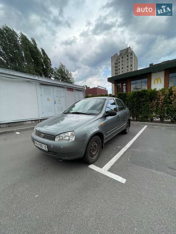 Седан ВАЗ / Lada 1118 Калина 2008 в Киеве
