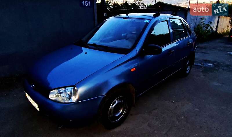 Седан ВАЗ / Lada 1118 Калина 2006 в Киеве