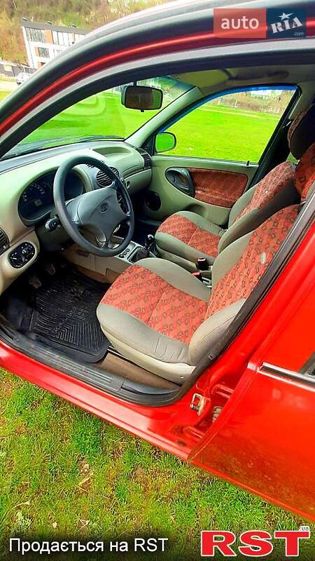 Седан ВАЗ / Lada 1118 Калина 2008 в Черкасах