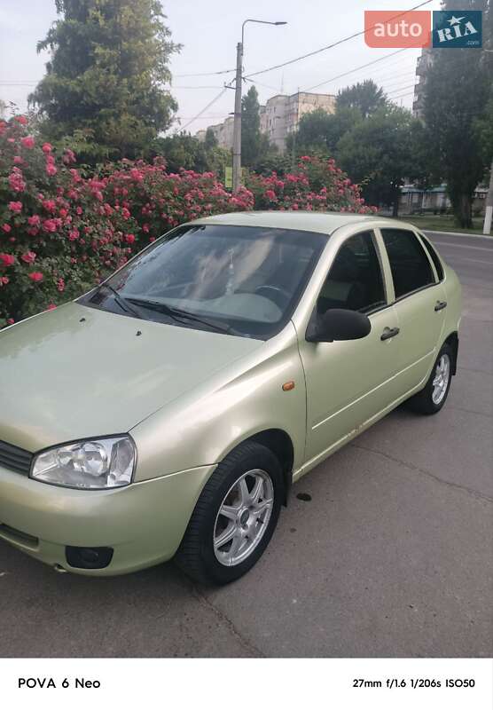 Седан ВАЗ / Lada 1118 Калина 2006 в Кременчуге