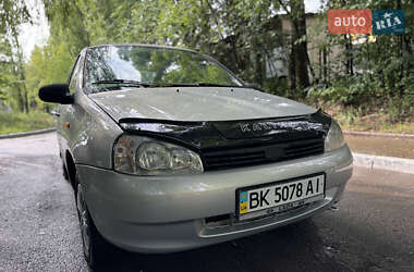 Седан ВАЗ 1118 Калина 2007 в 