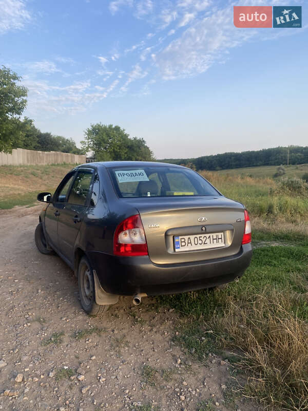 Седан ВАЗ / Lada 1118 Калина 2007 в Знаменке