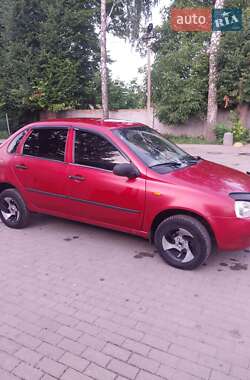 Седан ВАЗ 1118 Калина 2006 в Хмільнику