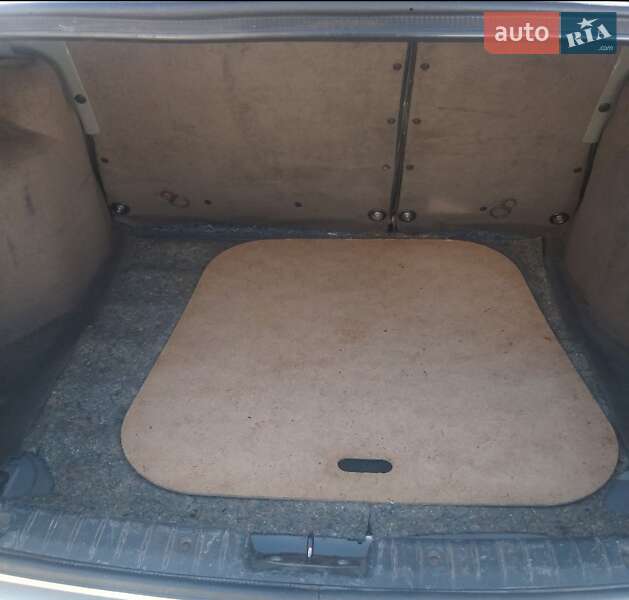 Седан ВАЗ / Lada 1118 Калина 2006 в Мукачево