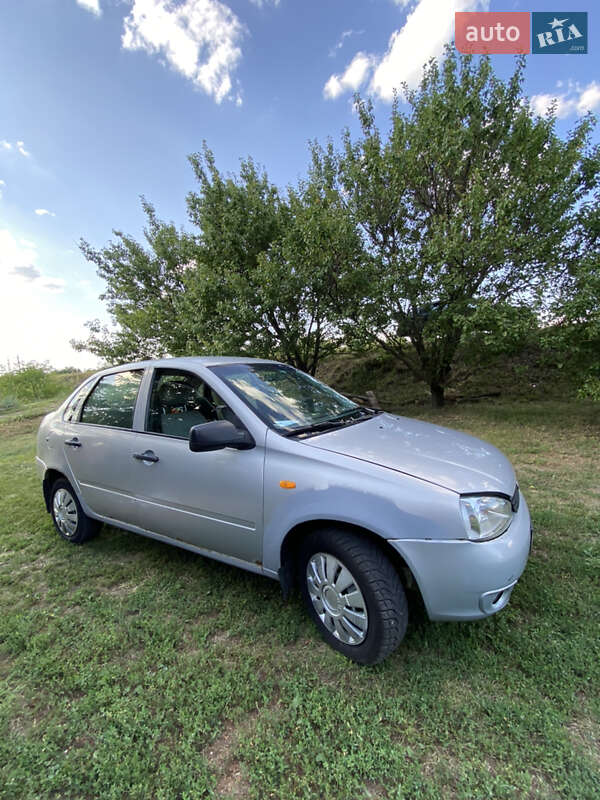Седан ВАЗ / Lada 1118 Калина 2008 в Краснограді фото 3 Седан ВАЗ / Lada 1118 Калина 2008 в Краснограді