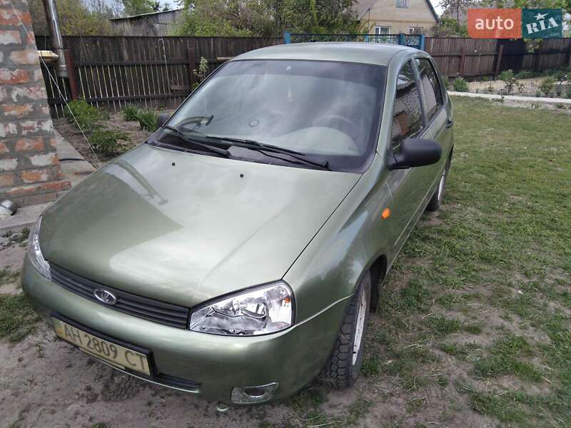 Седан ВАЗ / Lada 1118 Калина 2008 в Золотоноше