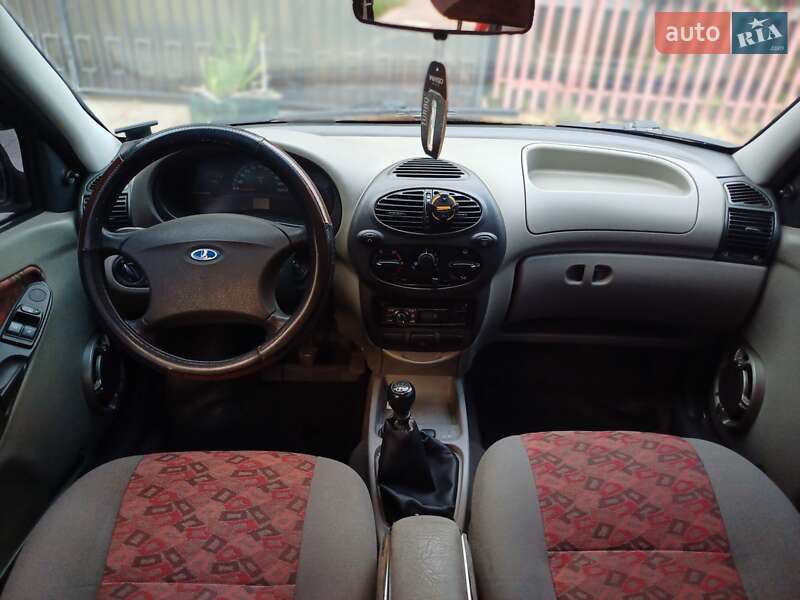 Седан ВАЗ / Lada 1118 Калина 2008 в Одесі