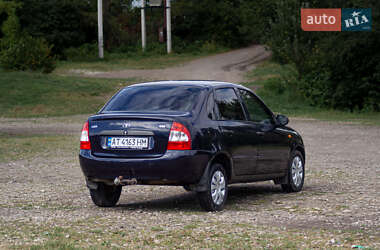 Седан ВАЗ 1118 Калина 2008 в 