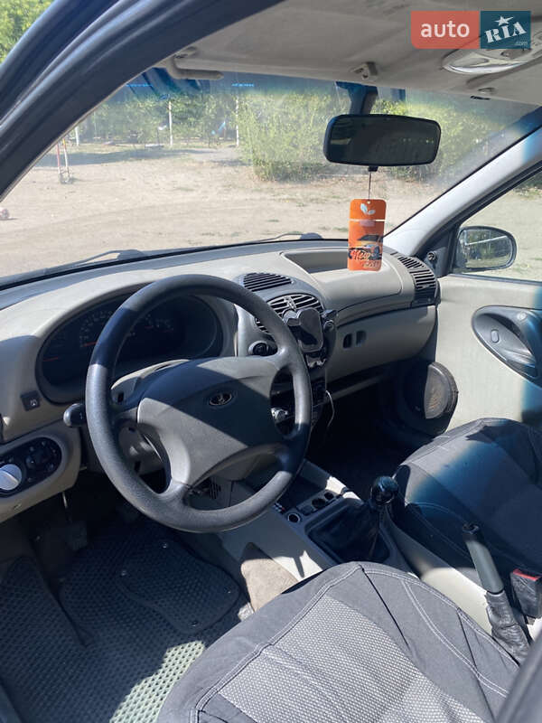 Седан ВАЗ / Lada 1118 Калина 2007 в Днепре