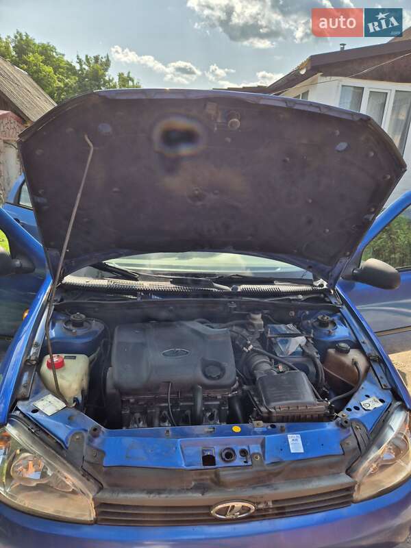 Седан ВАЗ / Lada 1118 Калина 2006 в Бурині