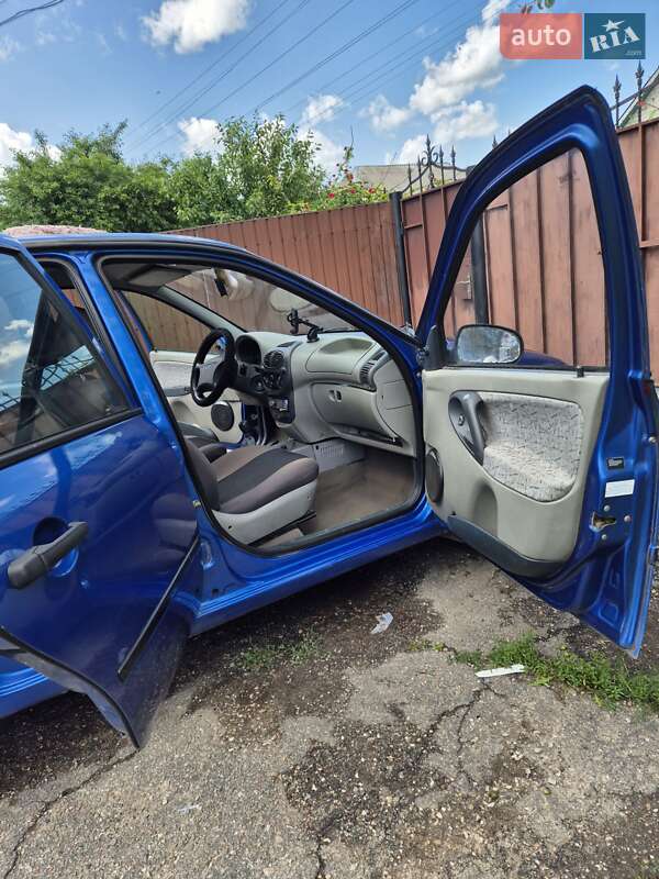 Седан ВАЗ / Lada 1118 Калина 2006 в Бурині